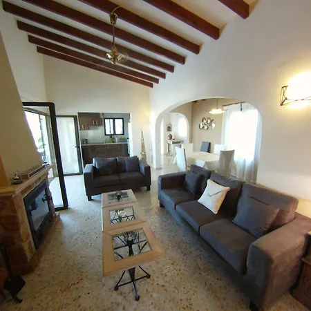 בית נופש Casa Choulou *