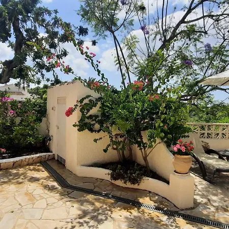 בית נופש Casa Choulou